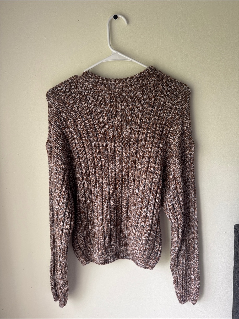 Universal Thread Marled Brown Ribbed Crewneck Sweater
